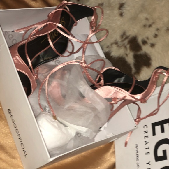So Me Pink Tie up Sandals Sz 9 - Picture 1 of 3